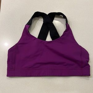 Used Lululemon sports bra size 8